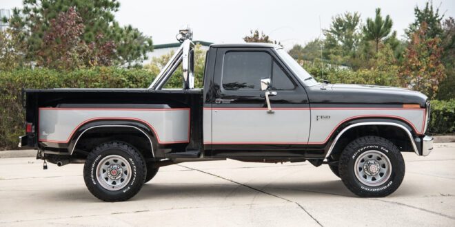 1985 Ford F-150 4x4 Flareside for Sale